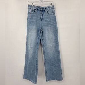 Mica Straight Leg  Stylish Light Blue Women's Flare Jeans Size 28